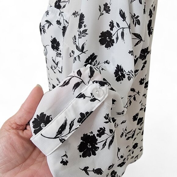BCX Size L White with Black Floral Print Button Front Blouse, Exc. Used Cond. - Picture 6 of 15